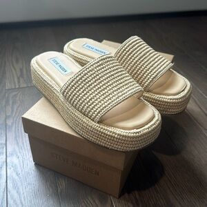 Steve Madden Platform Sandals